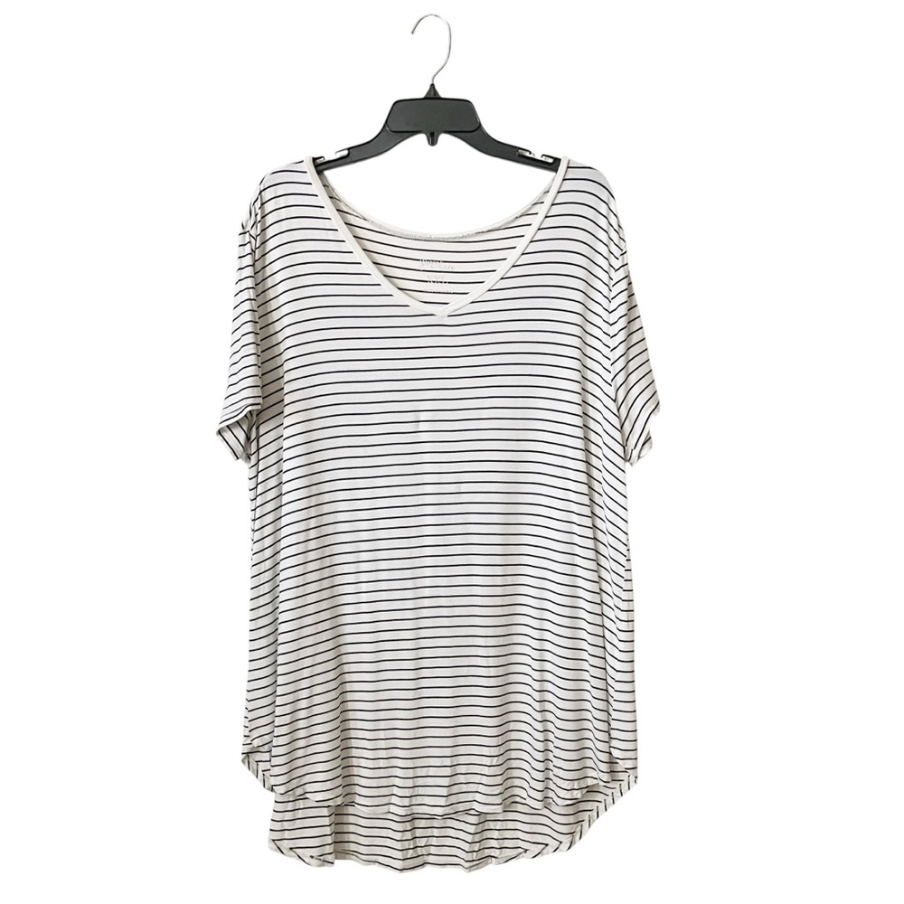 Grace Lace Womens Tee Womens Size XXL White Black Stripe V-Neck Short Sleeve Top